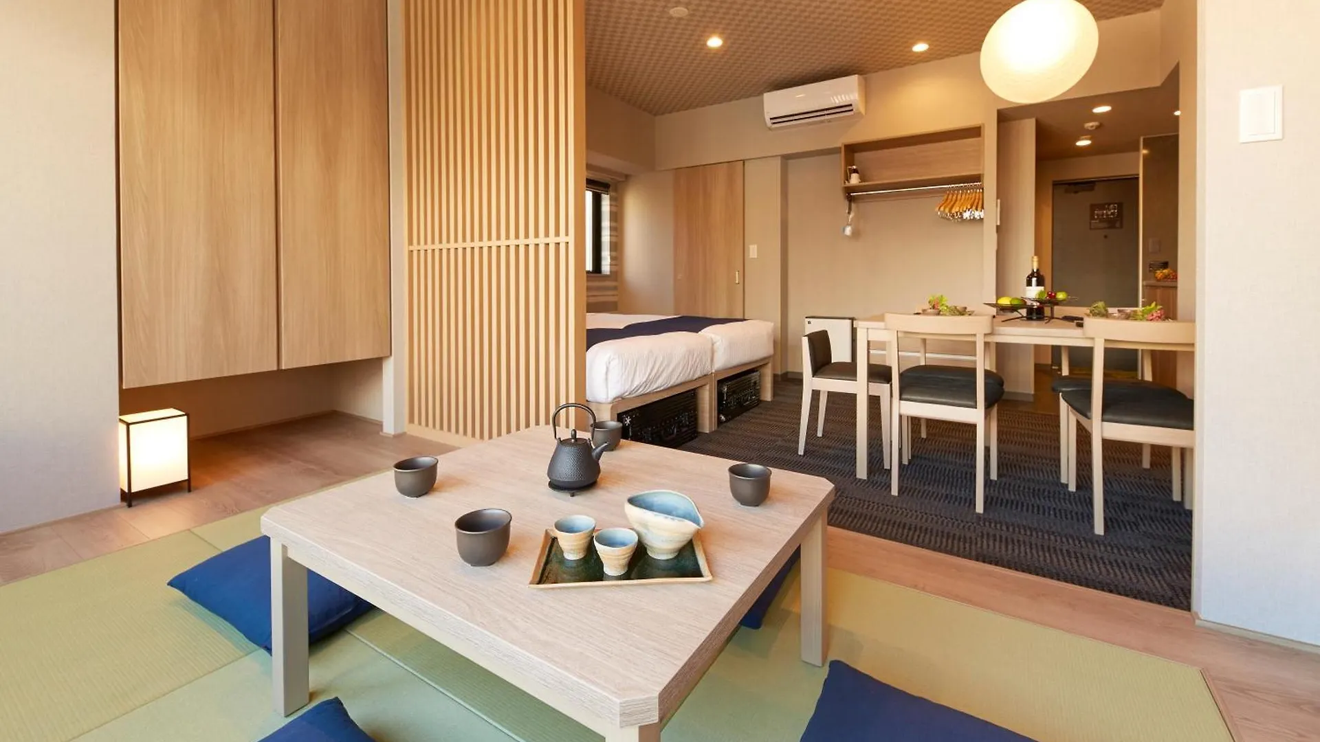 Monday Apart Premium Ginza Shintomicho Tokyo