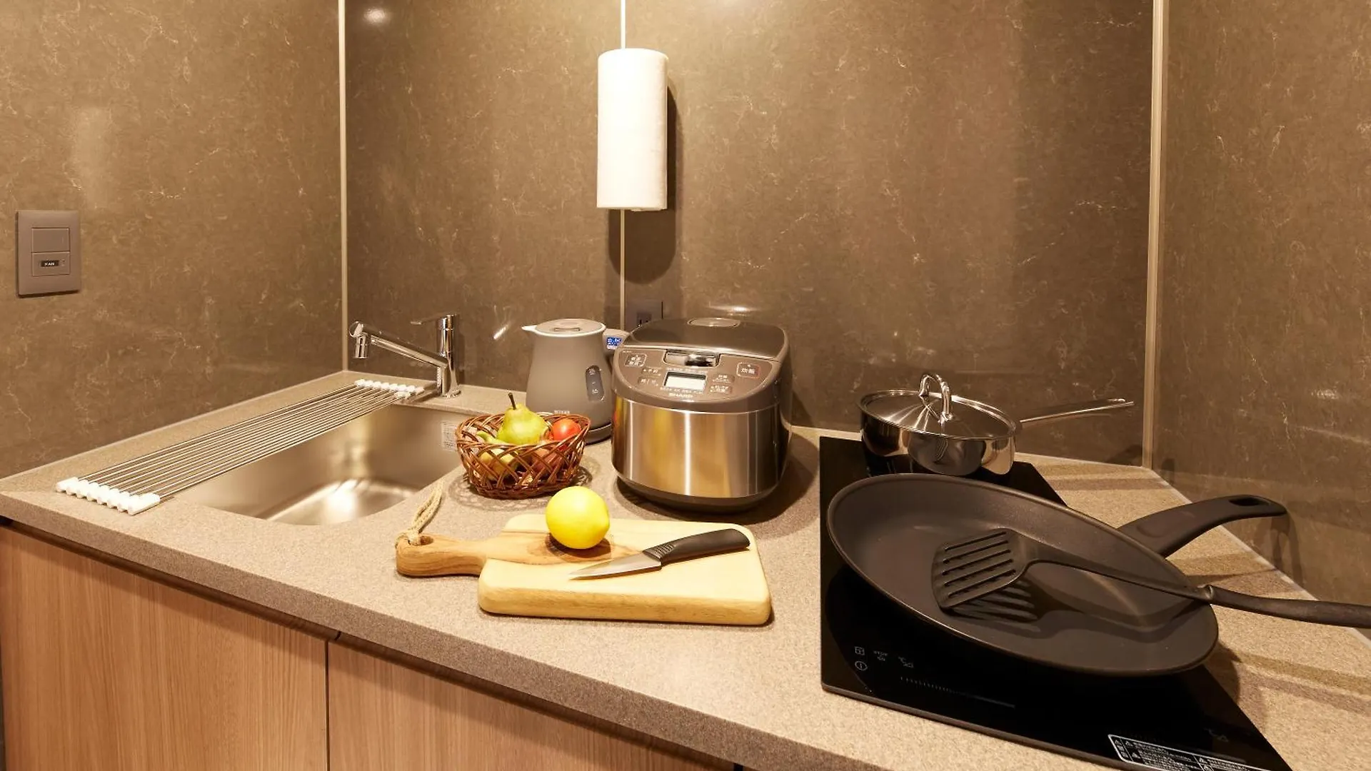 **** Aparthotel Monday Apart Premium Ginza Shintomicho Tokyo Japan