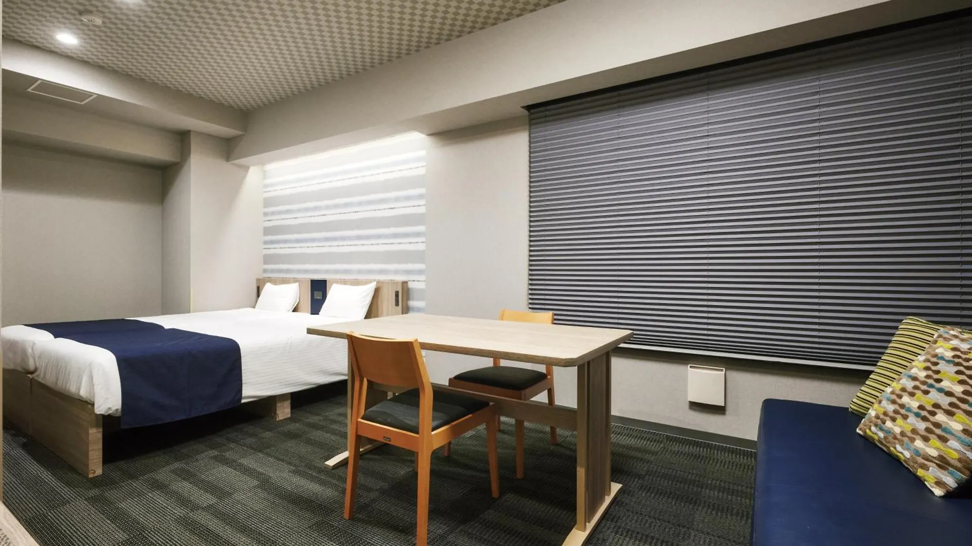 Monday Apart Premium Ginza Shintomicho Tokyo